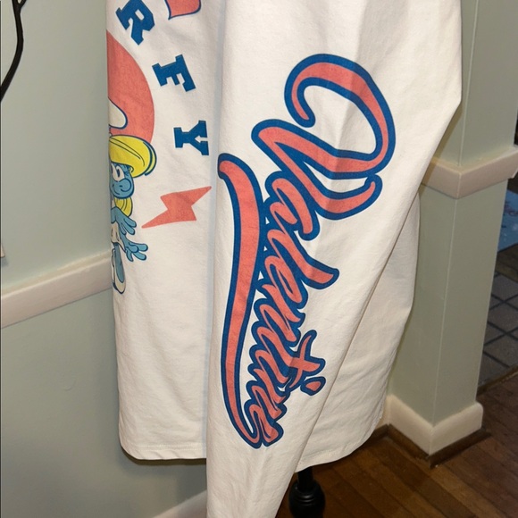 Smurfs White Long Sleeve juniors  Shirt - Picture 4 of 6